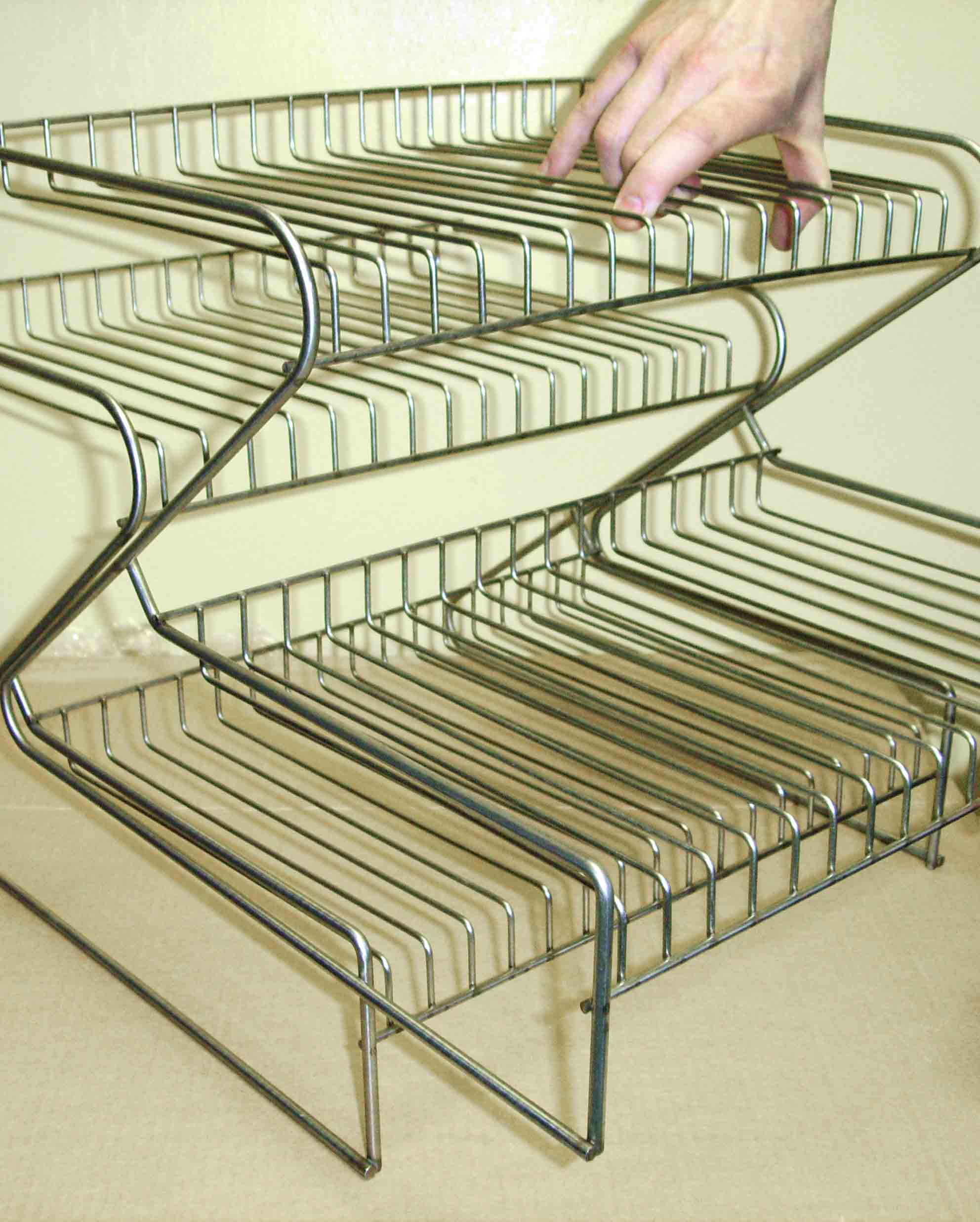 Nesting Stainless Steel Sandwich Rack Design for Wembley Stadium